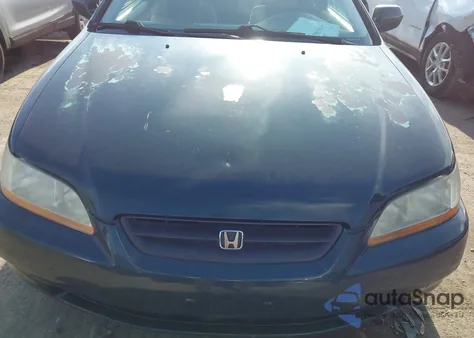 1999 Honda Accord Lx V6 z USA, uszkodzony, nr VIN 1HGCG2240XA005516